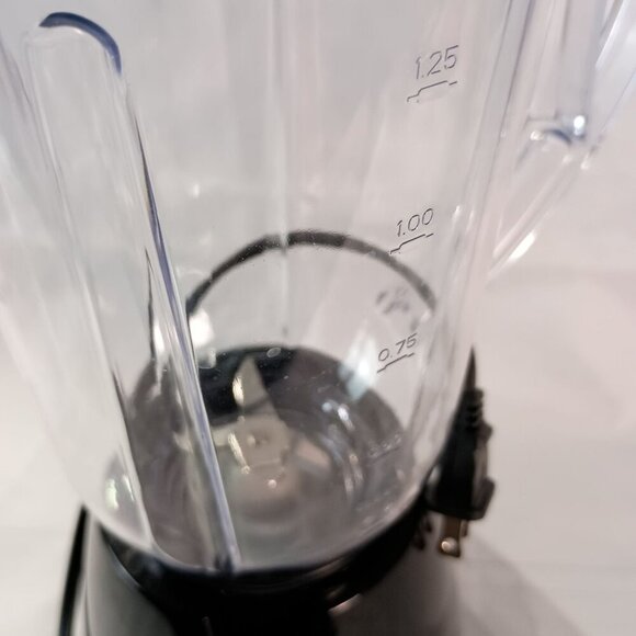 BLACK+DECKER BL2010BP 10-Speed Blender 6-Cup Plastic Jar Excellent Condition - Picture 2 of 7